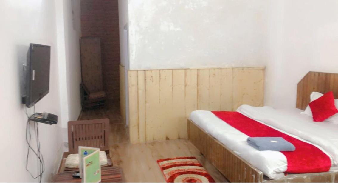 Hotel Hadimba Palace - Near Mall Road 마날리 외부 사진
